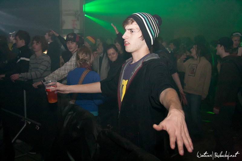 LET IT ROLL - Pátek 25. 2. 2011